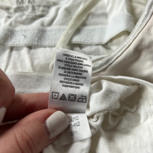 Aeropostale white camisole with built in bra - Picture 5 of 5